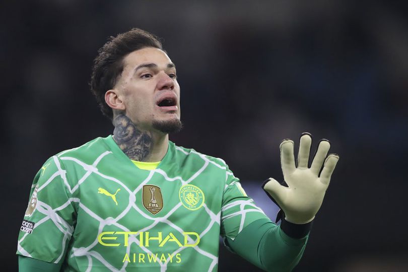 Catatan Menarik Manchester City 3-1 Chelsea: Ederson Beri Assist, Sanchez Lakukan Blunder